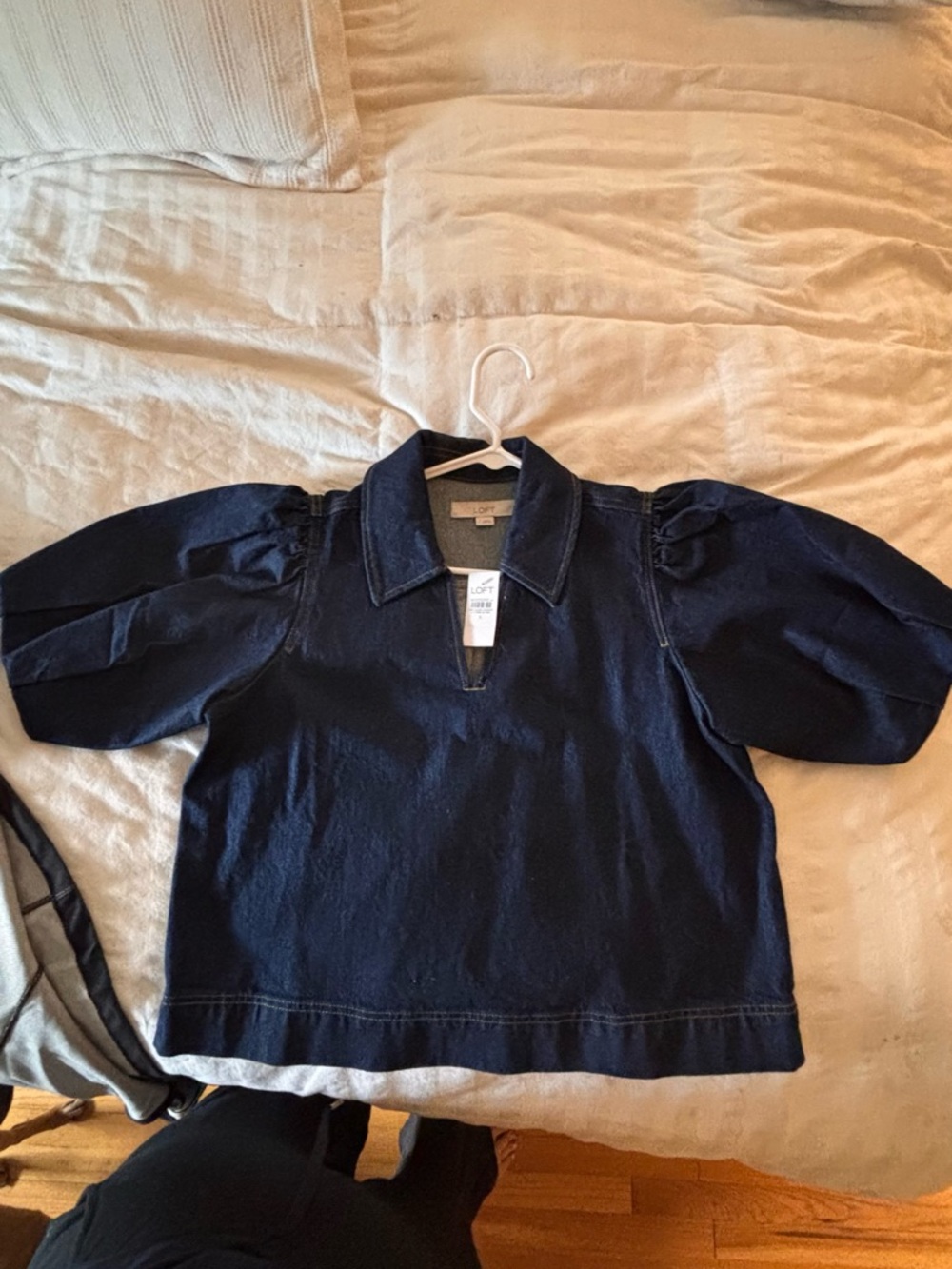 LOFT Dark Indigo Denim top. Never worn! - Picture 3 of 5